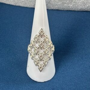 New 925 Italy Sterling Silver Elegant Silver Geometric Ring size 8